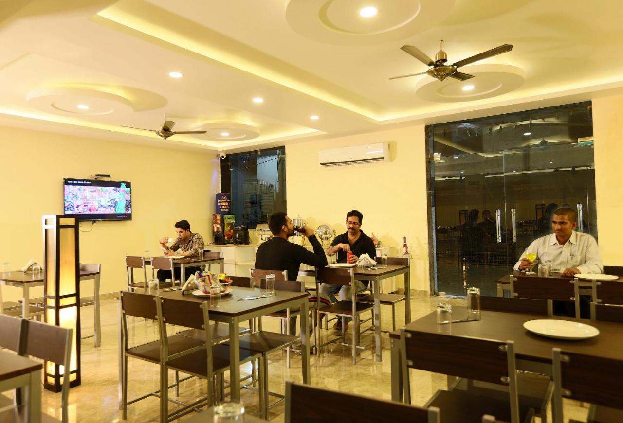 Hotel Airport City Neu-Delhi Exterior foto