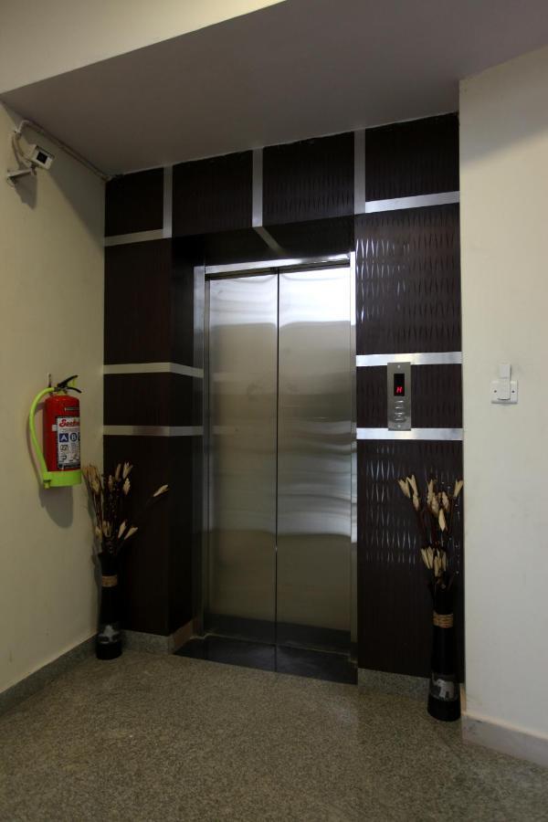 Hotel Airport City Neu-Delhi Exterior foto